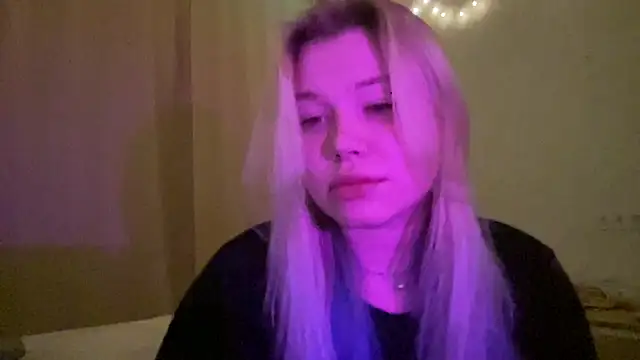 Lulu Di online show from 7, 3, 2026