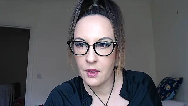 PsychicDominatrix online show from 12, 2, 2026