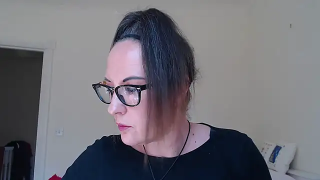 PsychicDominatrix online show from 30, 5, 2026