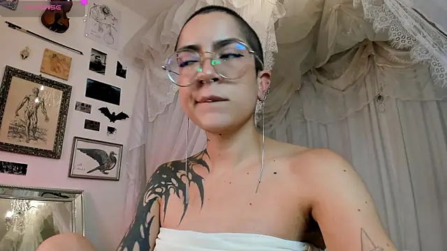OhMyBush online show from 21, 6, 2026