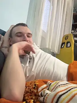 Snapshot of TheMaskShow chatting on 29, 3, 2026 TheMaskShow online show from 29, 3, 2026