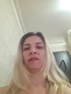 Snapshot of USA_LOVEx chatting on 10, 2, 2026 USA LOVEx online show from 10, 2, 2026