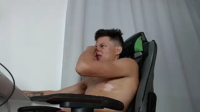 Snapshot of Didi_hard chatting on 30, 3, 2026 Didi hard online show from 30, 3, 2026