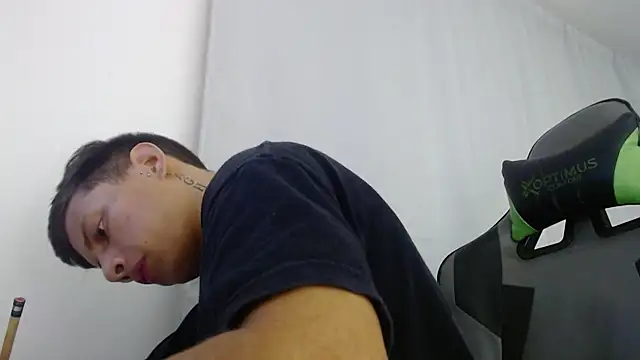 Snapshot of Didi_hard chatting on 16, 4, 2026 Didi hard online show from 16, 4, 2026