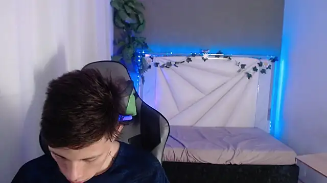 Snapshot of Didi_hard chatting on 8, 4, 2026 Didi hard online show from 8, 4, 2026