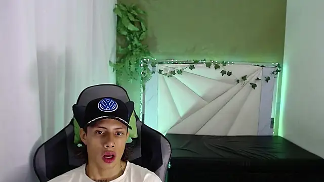 Snapshot of Didi_hard chatting on 26, 3, 2026 Didi hard online show from 26, 3, 2026