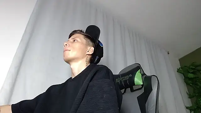 Snapshot of Didi_hard chatting on 10, 4, 2026 Didi hard online show from 10, 4, 2026