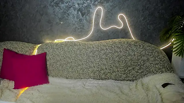 Dream Olivia online show from 8, 5, 2026