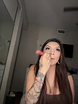 Mandygonewild online show from 5, 4, 2026