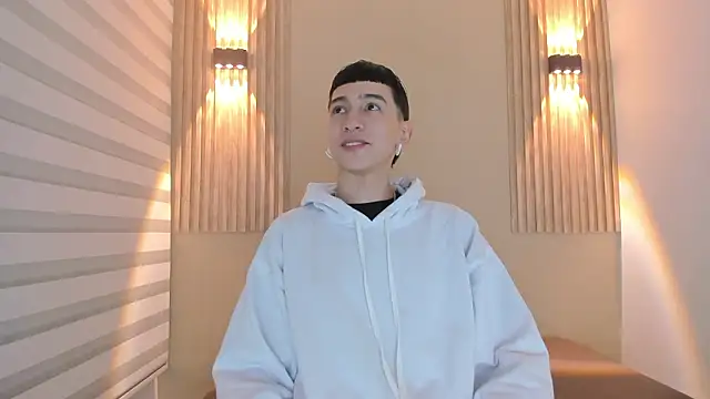 lian cameron online show from 3, 2, 2026