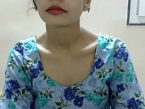 Snapshot of Kulsum_S chatting on 27, 5, 2026 Kulsum S online show from 27, 5, 2026