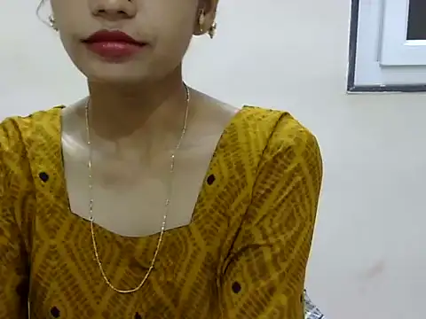 Snapshot of Kulsum_S chatting on 19, 5, 2026 Kulsum S online show from 19, 5, 2026