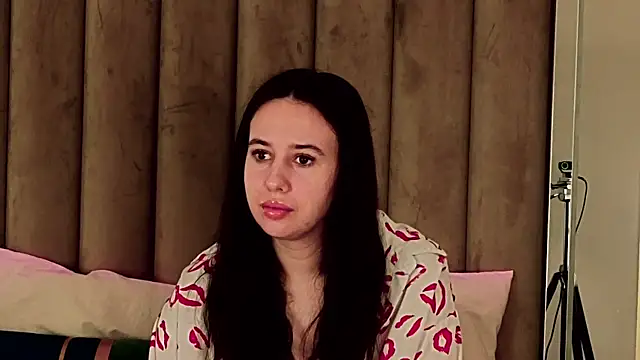 MavisReeve online show from 14, 4, 2026