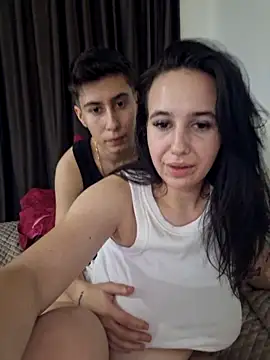 Snapshot of MavisReeve chatting on 3, 2, 2026 MavisReeve online show from 3, 2, 2026