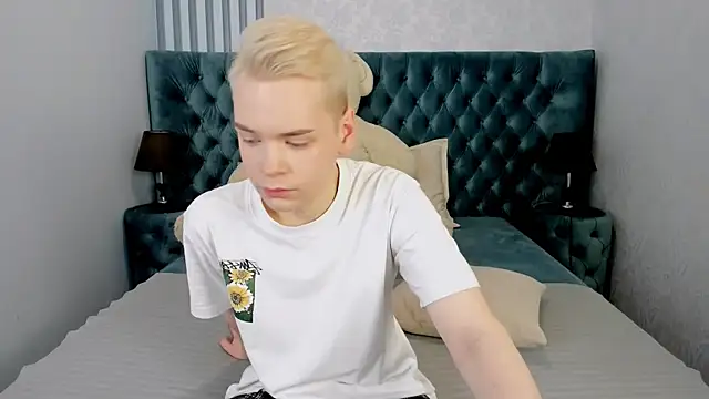 Je Salvatore online show from 4, 3, 2026