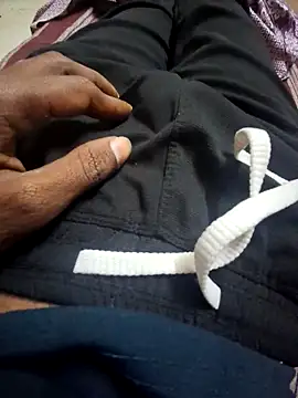 Snapshot of Ayush281999 chatting on 19, 1, 2026 Ayush281999 online show from 19, 1, 2026