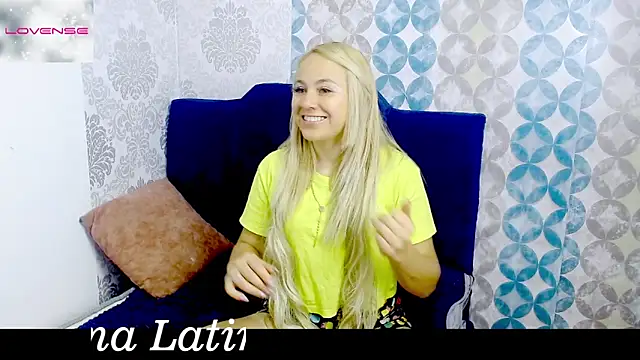 Angellatina17 online show from 18, 2, 2026