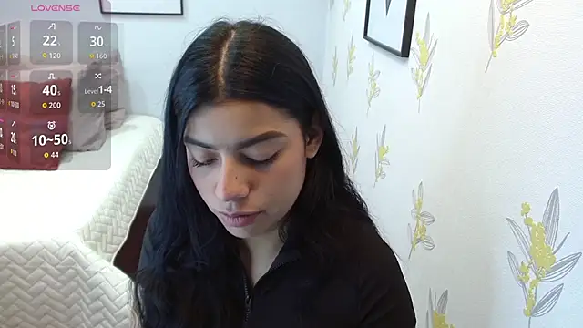 Laia white online show from 25, 2, 2026