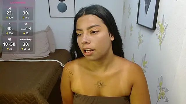 Laia white online show from 6, 4, 2026