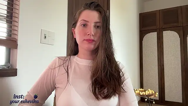 ItsEzheVika online show from 20, 3, 2026