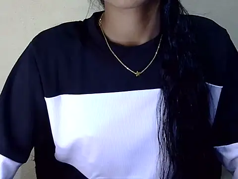 Snapshot of Khushi_v chatting on 7, 2, 2026 Khushi v online show from 7, 2, 2026