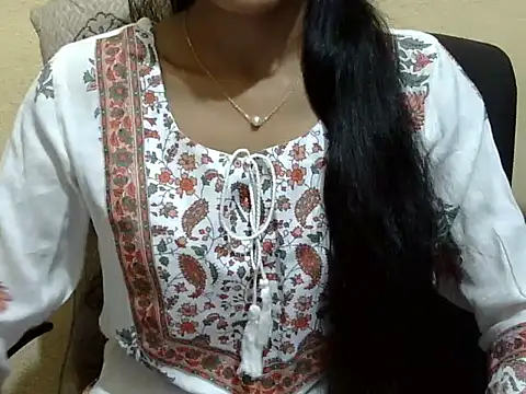 Snapshot of Khushi_v chatting on 16, 2, 2026 Khushi v online show from 16, 2, 2026