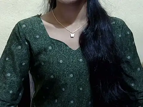 Snapshot of Khushi_v chatting on 13, 2, 2026 Khushi v online show from 13, 2, 2026