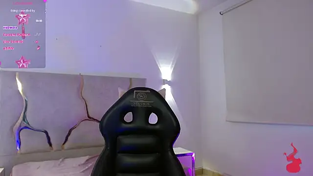 TINY TAY online show from 12, 3, 2026