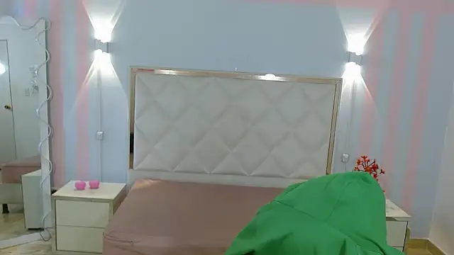 Snapshot of NOOAH_TAY chatting on 21, 2, 2026 NOOAH TAY online show from 21, 2, 2026