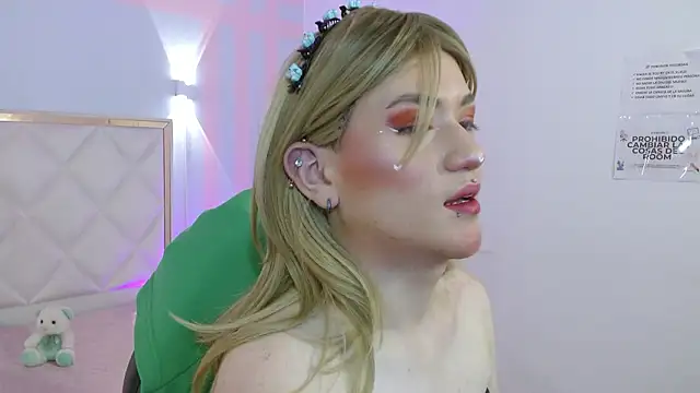 Snapshot of NOOAH_TAY chatting on 11, 2, 2026 NOOAH TAY online show from 11, 2, 2026