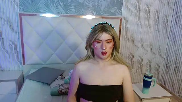 Snapshot of NOOAH_TAY chatting on 2, 2, 2026 NOOAH TAY online show from 2, 2, 2026