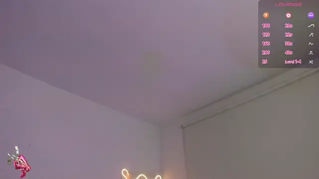 Snapshot of Laulin_tay chatting on 18, 7, 2026 Laulin tay online show from 18, 7, 2026