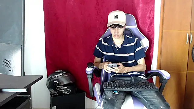 Johnny cagee  online show from 1, 3, 2026