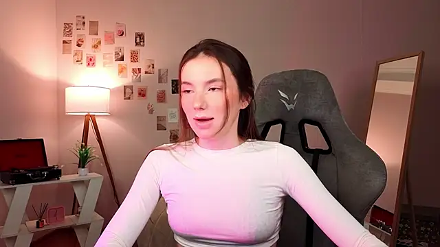 Snapshot of ssandralovin chatting on 8, 2, 2026 ssandralovin online show from 8, 2, 2026