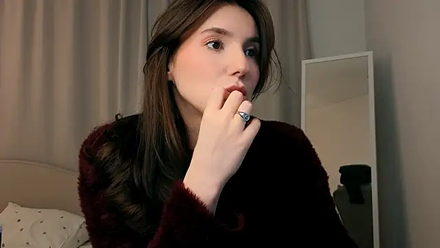 ssandralovin online show from 12, 4, 2026