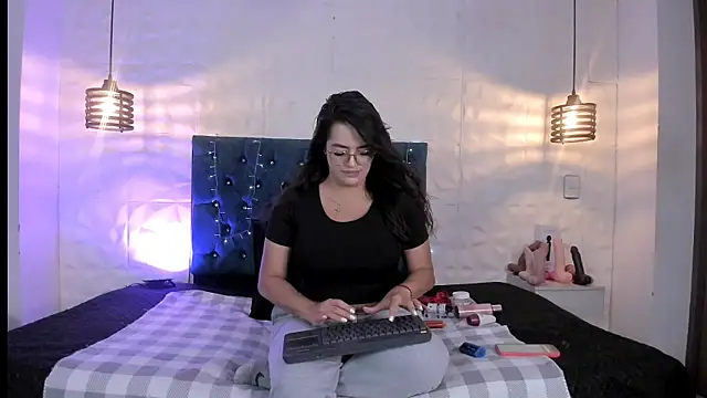 samantha foxyy online show from 20, 5, 2026