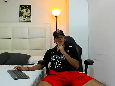 Snapshot of ricky_spensar23cm_ chatting on 21, 2, 2026 ricky spensar23cm online show from 21, 2, 2026