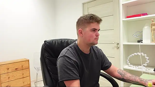 Jackson Teele online show from 16, 2, 2026