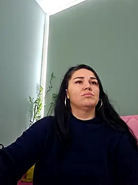 VickyVice online show from 5, 2, 2026