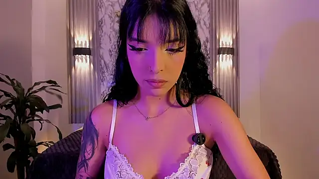 ChloeeMasonn online show from 27, 4, 2026