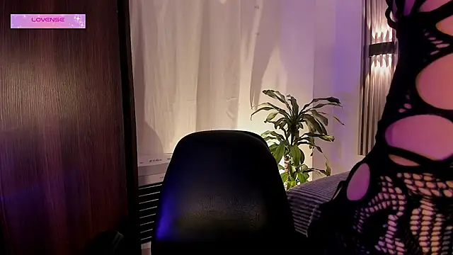 ChloeeMasonn online show from 27, 5, 2026
