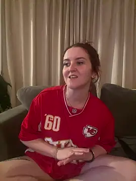 Snapshot of PoppySlut6999 chatting on 15, 2, 2026 PoppySlut6999 online show from 15, 2, 2026