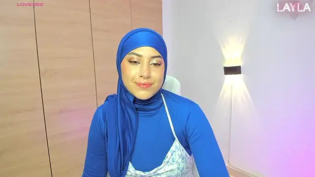 LAY LA  online show from 25, 3, 2026