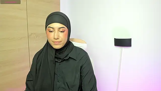 LAY LA  online show from 25, 2, 2026