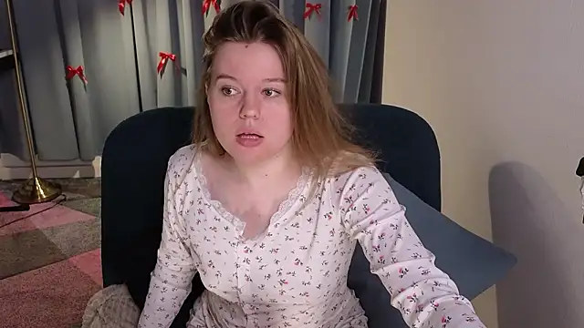 Snapshot of Agatha_Gris chatting on 25, 2, 2026 Agatha Gris online show from 25, 2, 2026