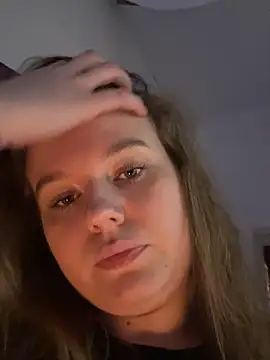 Snapshot of Agatha_Gris chatting on 3, 3, 2026 Agatha Gris online show from 3, 3, 2026