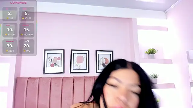 Sophia Salem online show from 14, 2, 2026