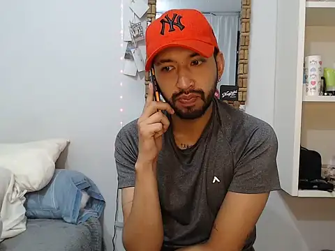 thomass1018 online show from 30, 5, 2026