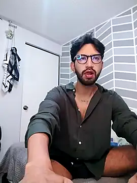 thomass1018 online show from 16, 5, 2026