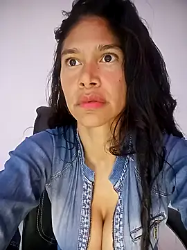 Snapshot of _aish_a chatting on 13, 2, 2026 aish a online show from 13, 2, 2026